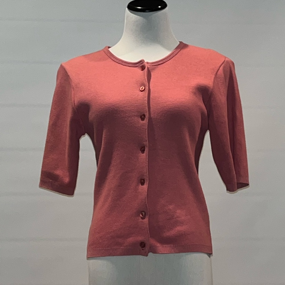 Short sleeve knit cardi